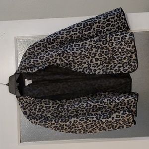 Chico's size 2 lightweight black & gray leopard print blazer